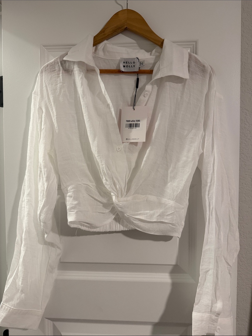 Hello Molly White Twist-Front Cropped Button-Down Shirt